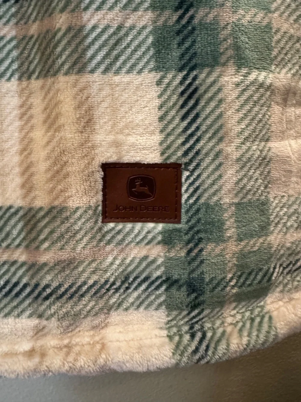 John Deere Oversized Plush Throw Blanket 60x70 Green Plaid